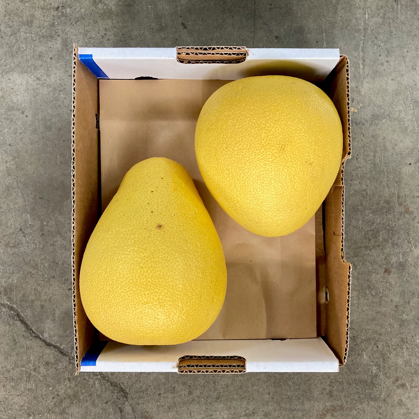 Organic African Shaddock Pomelo Box