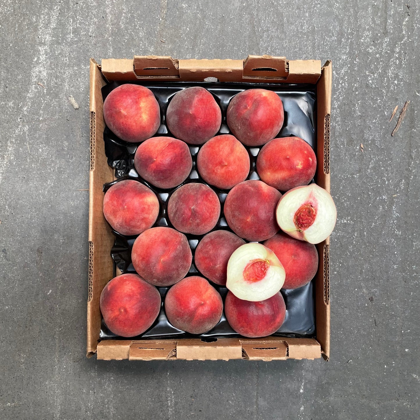 Organic Rich Snow White Peaches